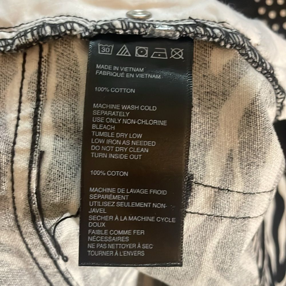 BDG Zebra Print Black White Denim Jeans Side Slit Straight Sz 27 - Picture 3 of 8